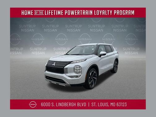 2024 Mitsubishi Outlander SE
