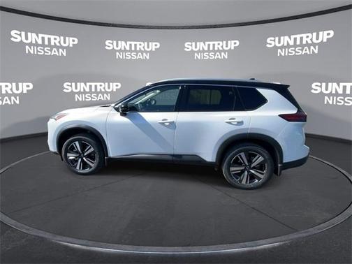 2025 Nissan Rogue SL