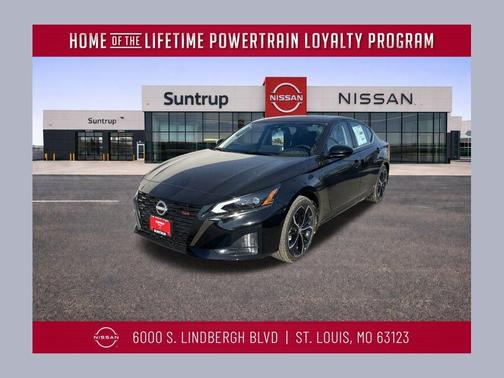 2025 Nissan Altima SR