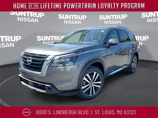 2025 Nissan Pathfinder Platinum