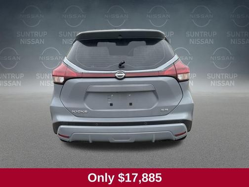 2023 Nissan Kicks SR