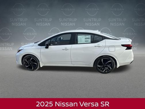 2025 Nissan Versa 1.6 SR