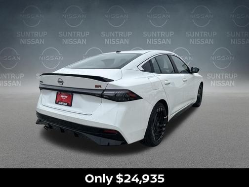 2026 Nissan Sentra SR