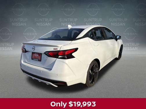 2025 Nissan Versa 1.6 SR