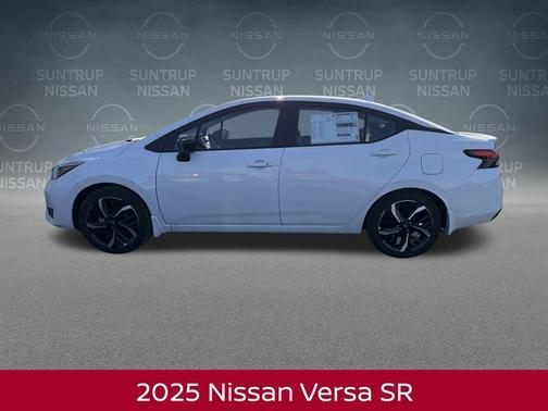 2025 Nissan Versa 1.6 SR