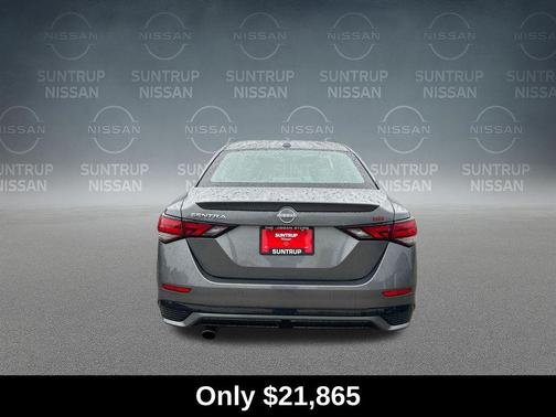 Gun Metallic 2024 Nissan Sentra SR