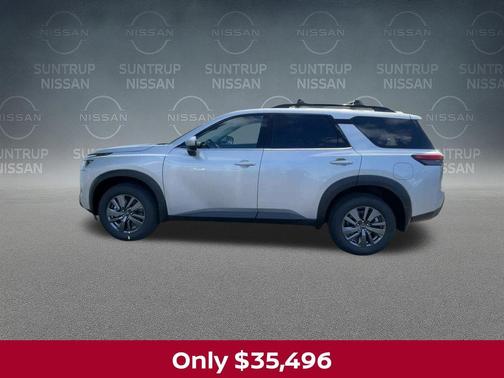 Brilliant Silver Metallic 2025 Nissan Pathfinder SV