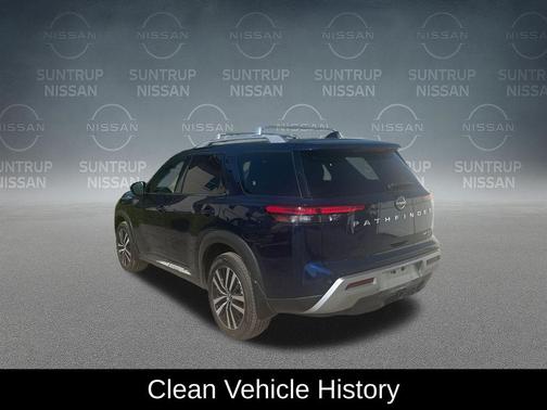 Deep Ocean Blue 2025 Nissan Pathfinder Platinum