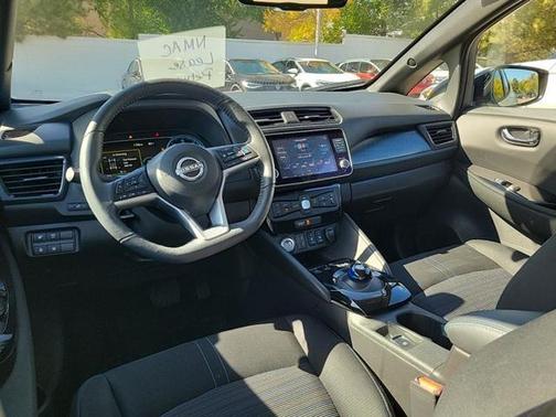 2024 Nissan Leaf SV PLUS