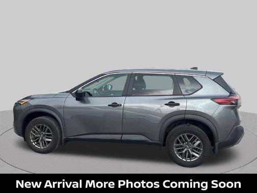 Gun Metallic 2023 Nissan Rogue S