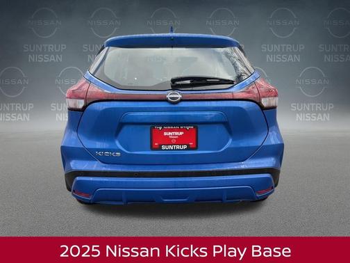 2025 Nissan Kicks Play S