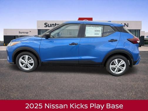 2025 Nissan Kicks Play S