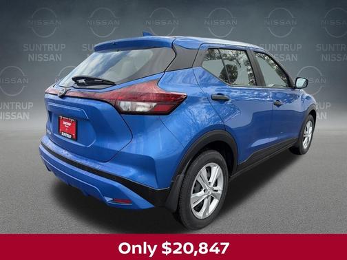 2025 Nissan Kicks Play S