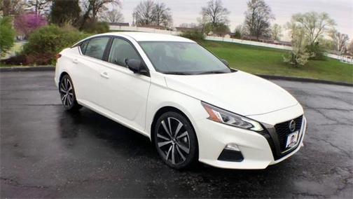 2022 Nissan Altima 2.5 SR