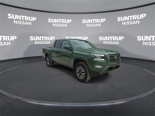 2024 Nissan Frontier SL