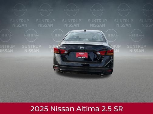 2025 Nissan Altima SR
