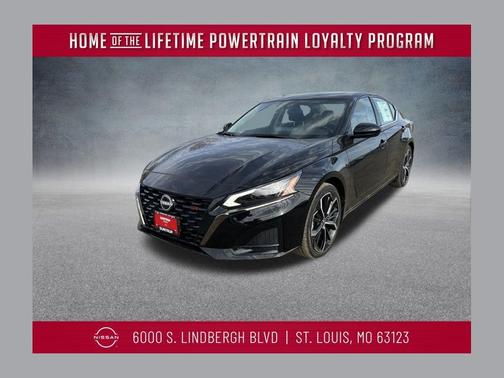 2025 Nissan Altima SR