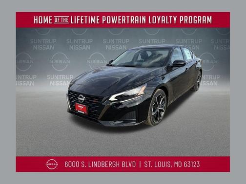 2025 Nissan Altima SR