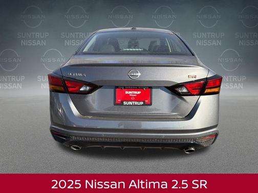2025 Nissan Altima SR