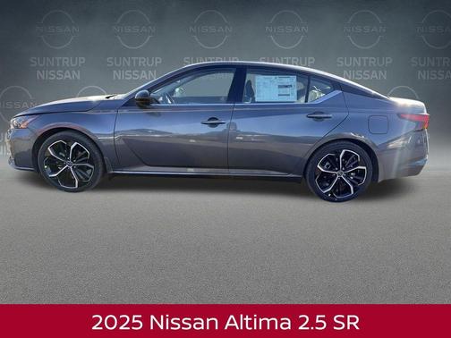 2025 Nissan Altima SR