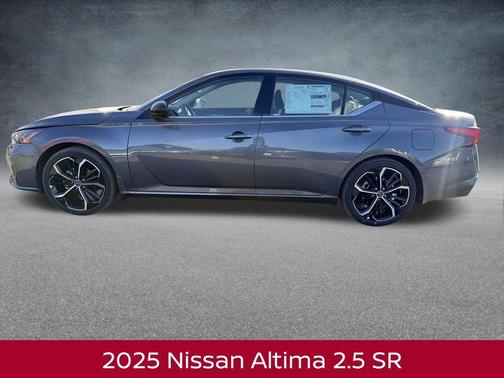 2025 Nissan Altima SR