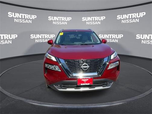 2022 Nissan Rogue SL