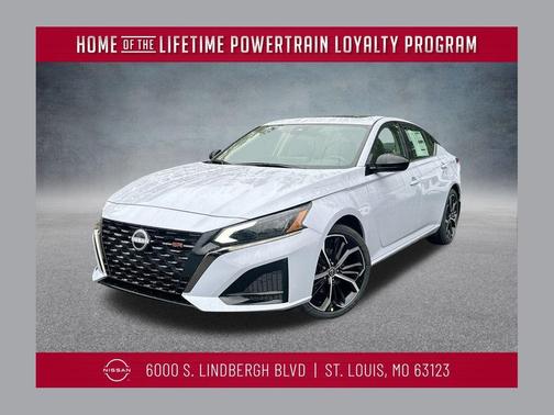 2025 Nissan Altima SR