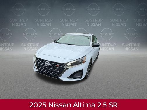 2025 Nissan Altima SR