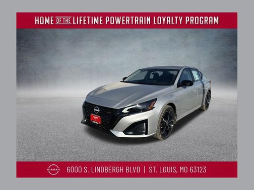 2025 Nissan Altima SR