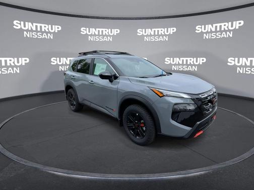 2025 Nissan Rogue Rock Creek