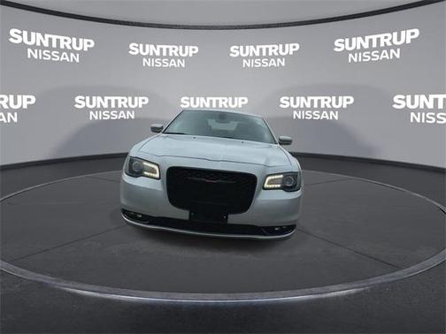 2023 Chrysler 300 S