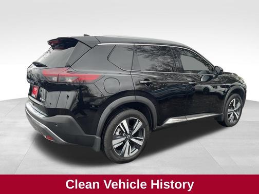 2022 Nissan Rogue SL