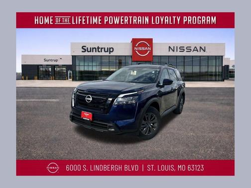 2025 Nissan Pathfinder SV