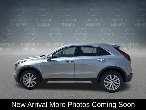 Silver Metallic 2023 Cadillac XT4 Premium Luxury