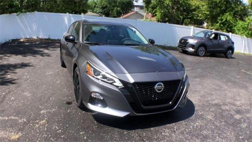 2022 Nissan Altima 2.5 SR