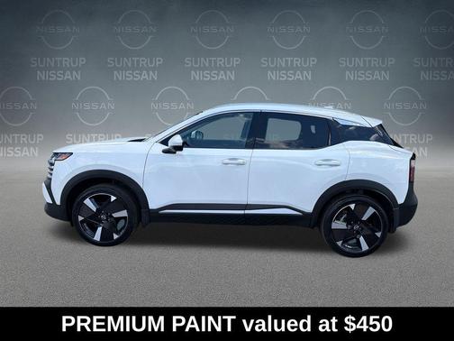Aspen White Tri 2025 Nissan Kicks SR
