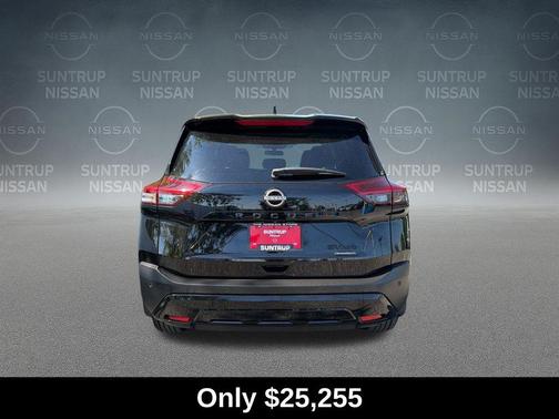 Black 2023 Nissan Rogue SV