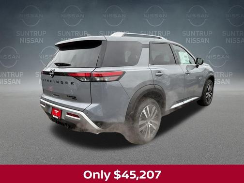 2025 Nissan Pathfinder Platinum