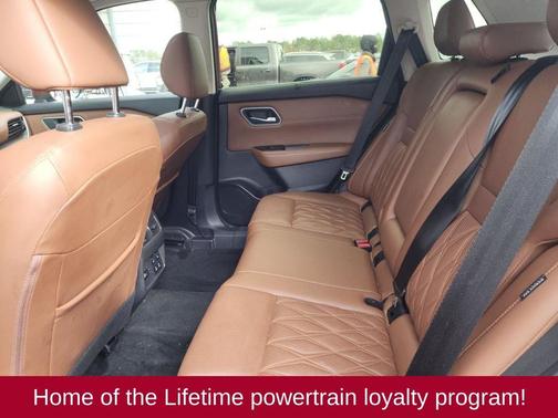 2025 Nissan Rogue Platinum