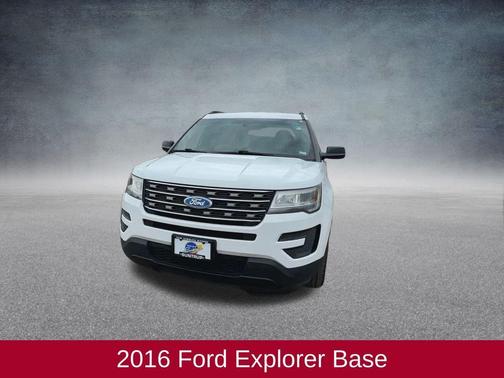 2016 Ford Explorer Base