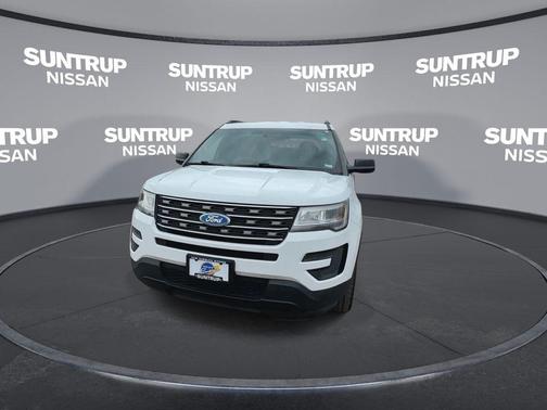 2016 Ford Explorer Base