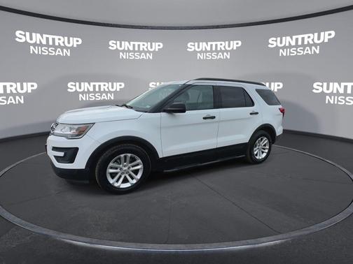 2016 Ford Explorer Base