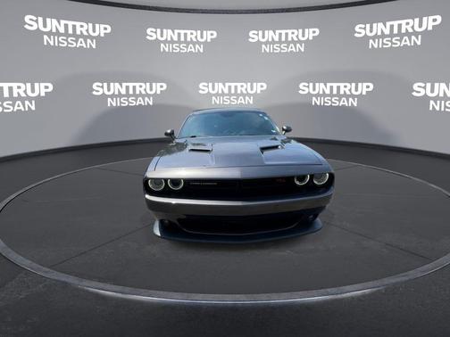 2016 Dodge Challenger R/T Scat Pack