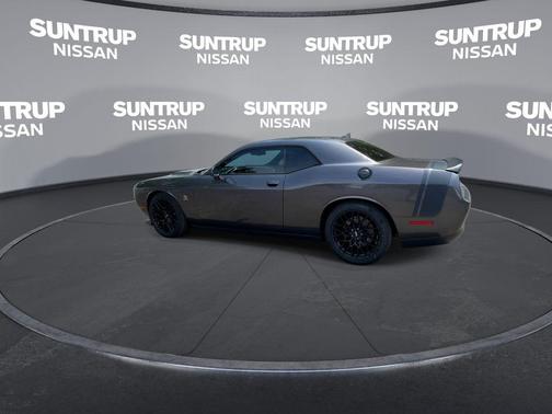 2016 Dodge Challenger R/T Scat Pack