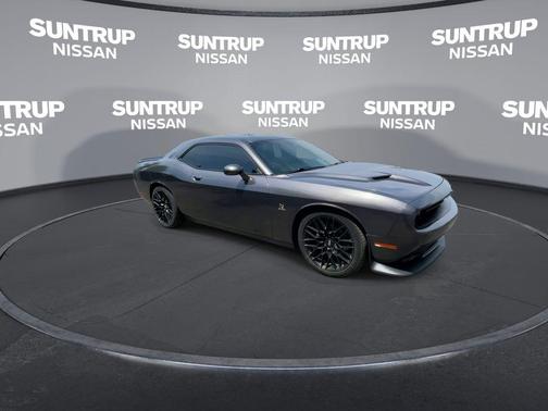 2016 Dodge Challenger R/T Scat Pack