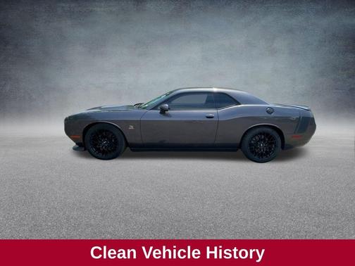 2016 Dodge Challenger R/T Scat Pack