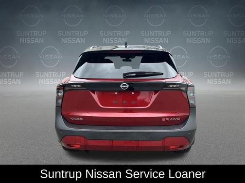 2025 Nissan Kicks SR