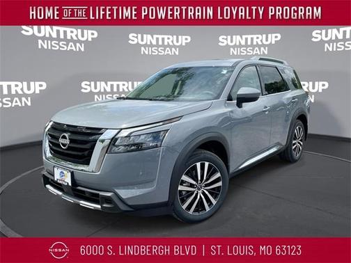 2025 Nissan Pathfinder Platinum