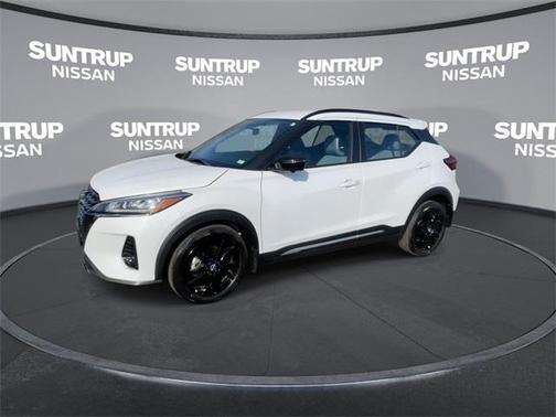 2024 Nissan Kicks SR