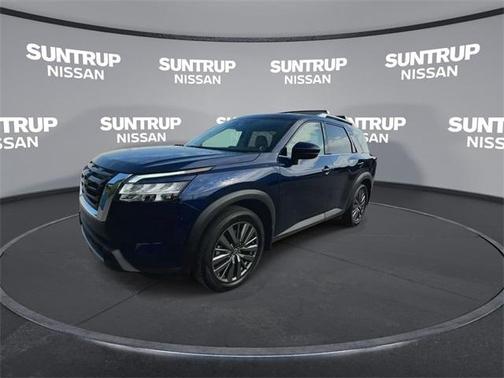 2024 Nissan Pathfinder SL
